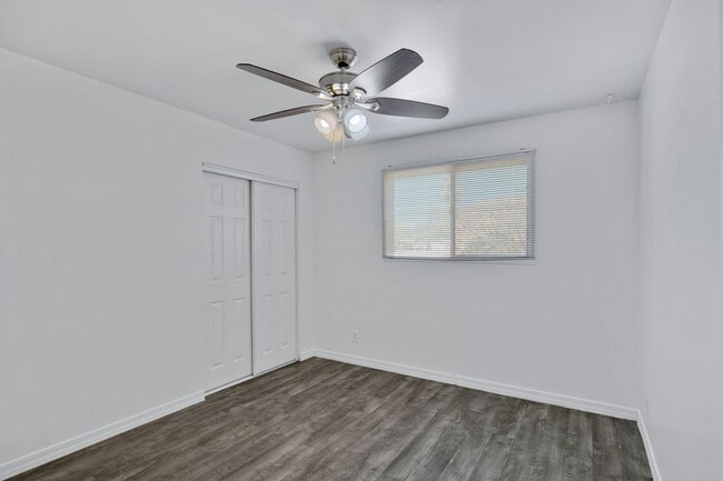 Building Photo - 5 Bedroom House Located in Tempe!