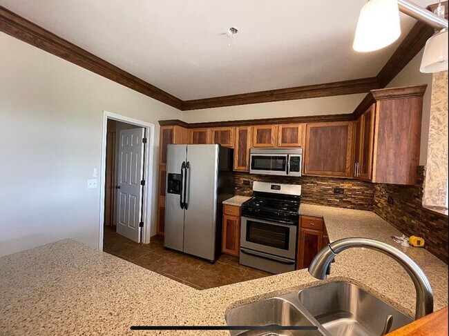 Building Photo - 1331 Crane View Ct
