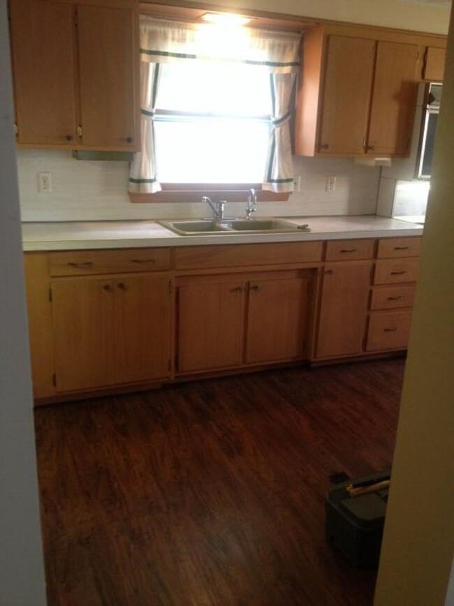 Building Photo - 29 N 5th St