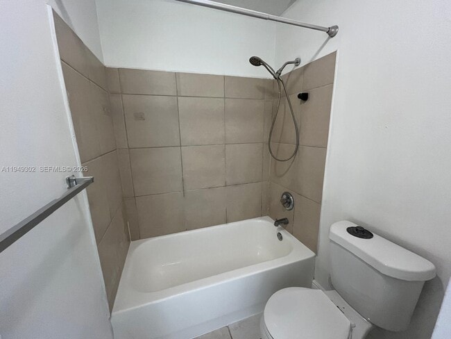 Building Photo - 8028 SW 21st Ct