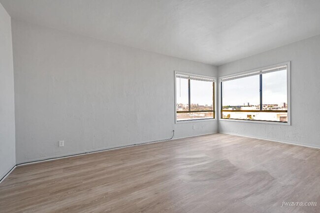 Building Photo - 80 Terra Vista Ave