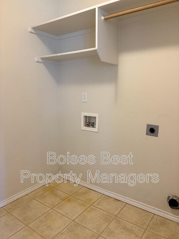 Building Photo - 1276 W Brown Trout Dr