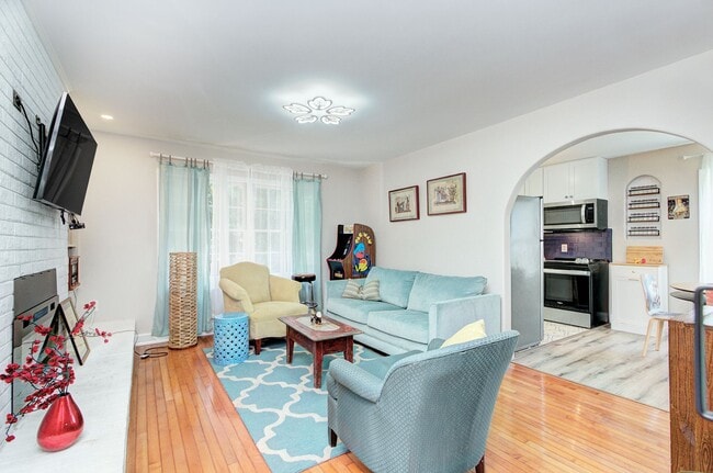 Building Photo - Discover this beautifully updated full brick single-family home in the heart of the historic Wesl...