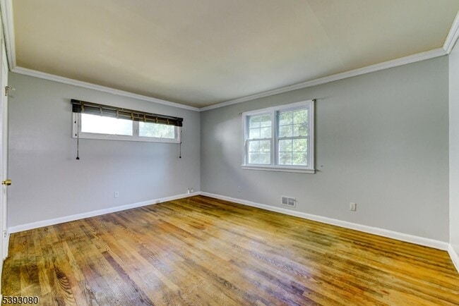 Building Photo - 109 Edgewood Dr