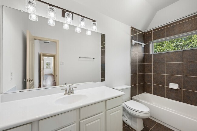 Building Photo - 4603 Red Hawk Ct