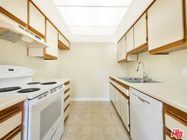 Building Photo - 618 E Magnolia Blvd