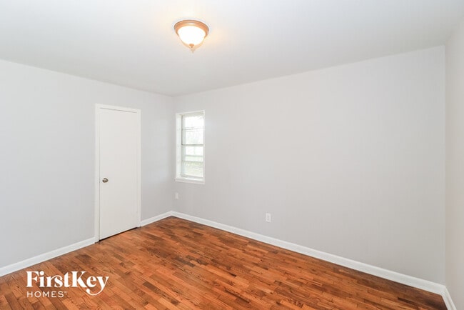 Building Photo - 156 Harris Cove