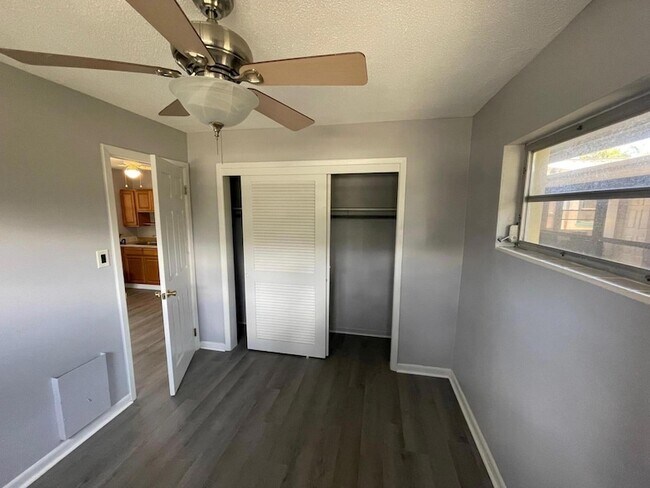 Building Photo - 2095 Pineapple Ave