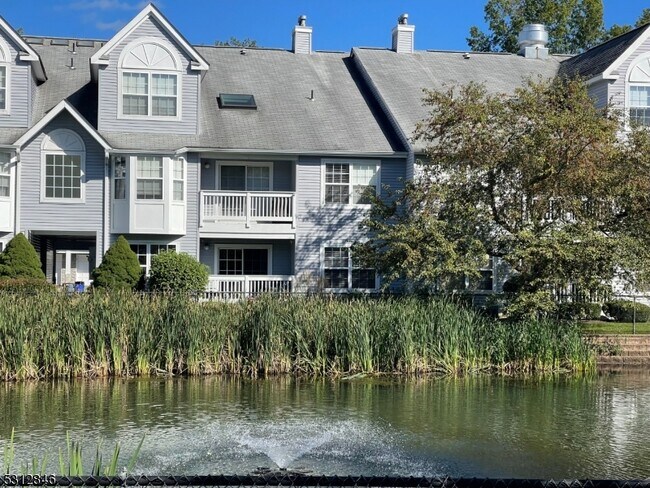 Primary Photo - 119 Autumn Ct