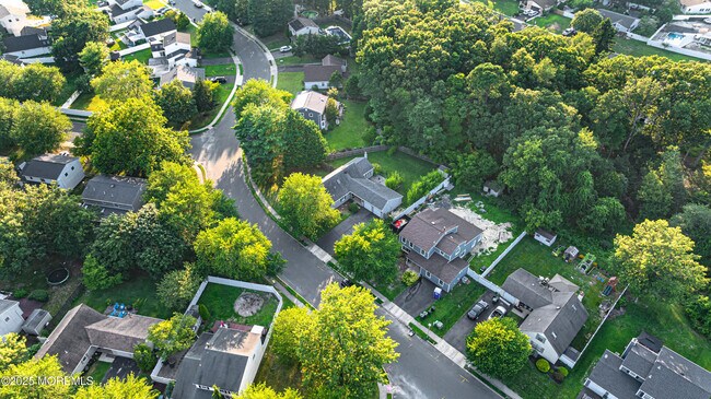Building Photo - 61 Berkshire Dr