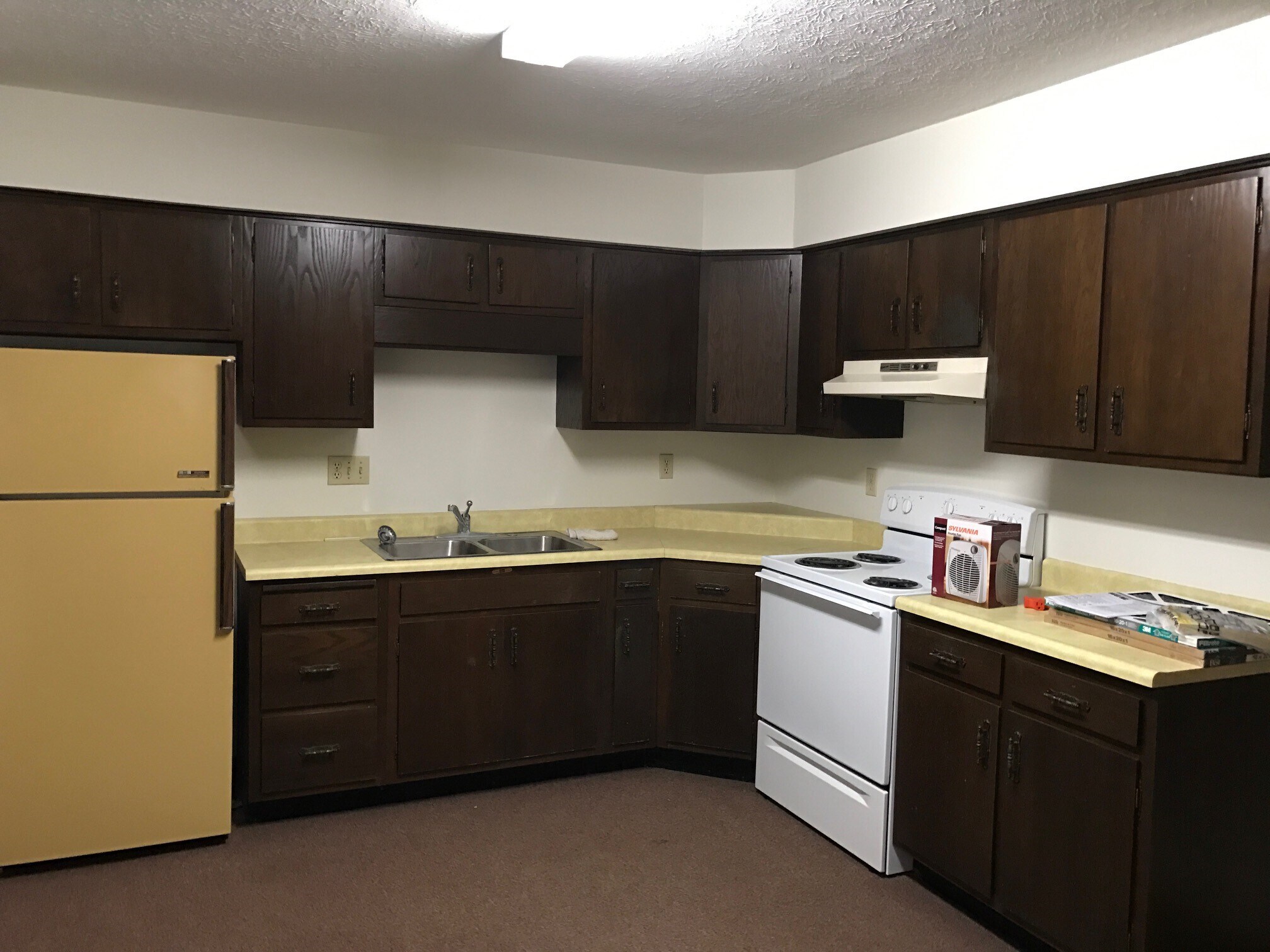 Building Photo - 951 E. Wabash St