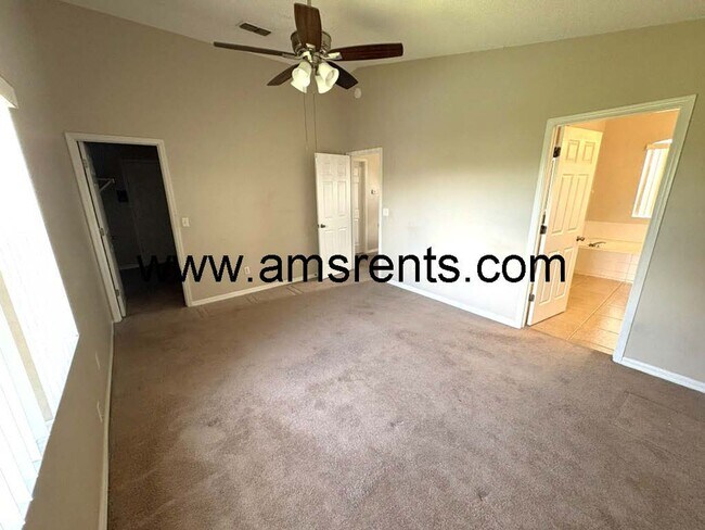 Building Photo - 2404 Condado Ct