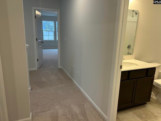 Building Photo - 387 Pinaster Path