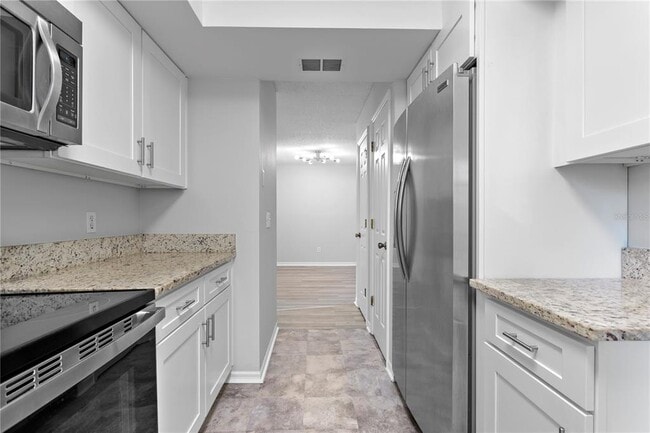 Building Photo - 5852 Shale Ct