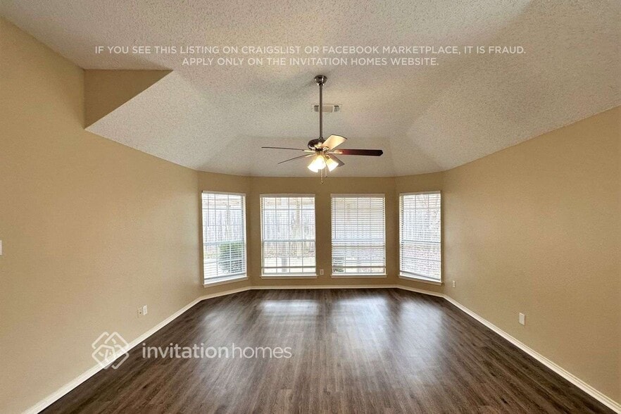 Building Photo - 1501 Hunter Ct