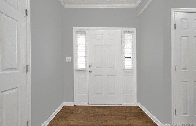 Building Photo - 1475 Avoncroft Dr