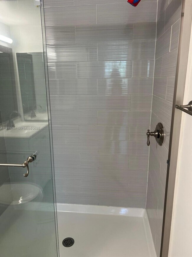 Building Photo - 8821 Wiles Rd