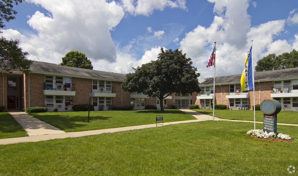 96 East 1601 N Randall Ave Janesville WI 53545 Apartment Finder