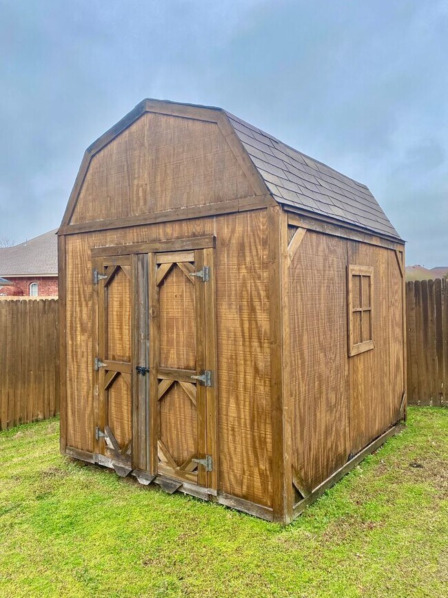 Building Photo - Wonderful 3 Bed, 2 Bath Home in Moore, OK