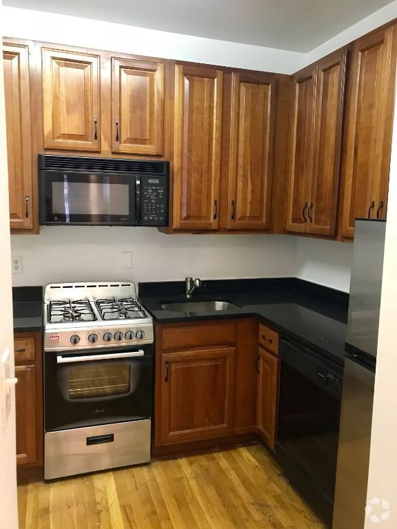 Building Photo - 2 bedroom in New York NY 10025