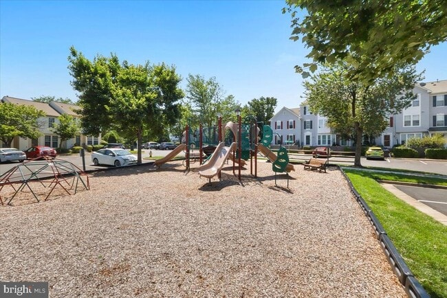 Building Photo - 9320 Fringe Tree Ln