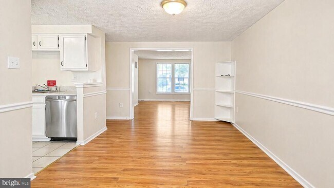 Building Photo - 7416 Kilcreggan Terrace