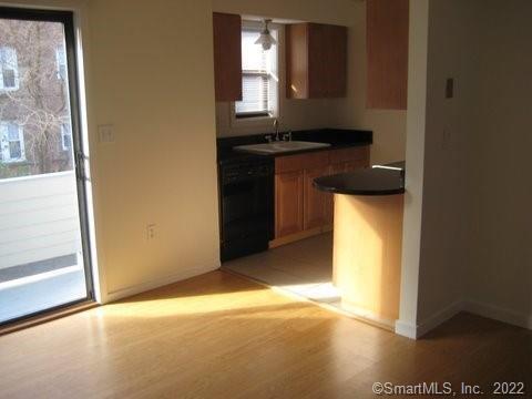 Building Photo - 52 Edgewood Ave