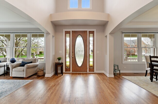 Primary Photo - 1680 Primrose Ln