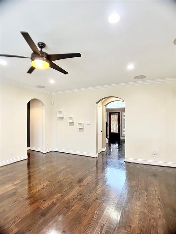Building Photo - 8431 Big Bend Dr