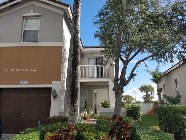 Building Photo - 8041 NW 114th Pl