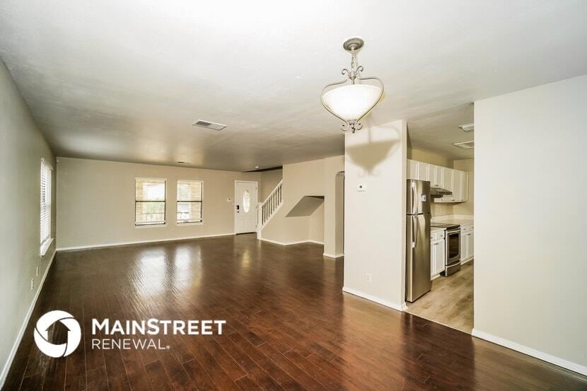 Building Photo - 8119 Grimchester