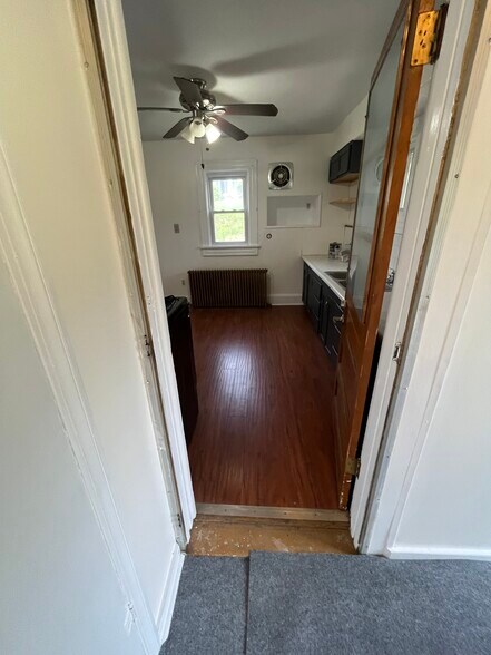 Building Photo - 485 Hillside Ave
