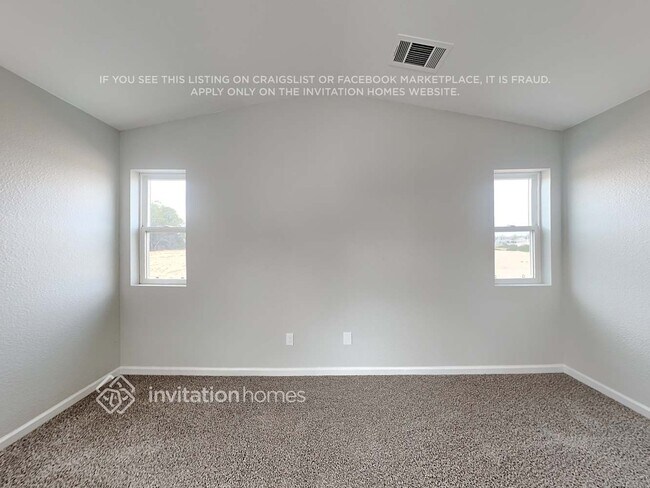 Building Photo - 713 Catamaran Way