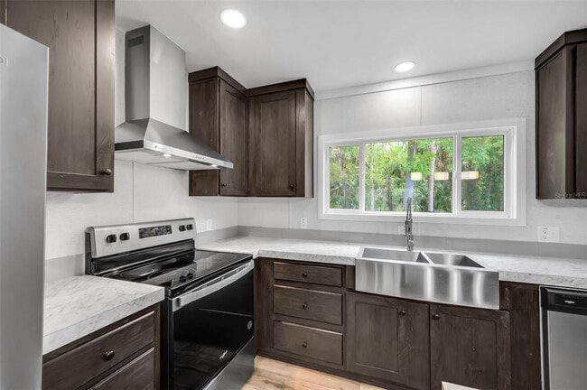 Building Photo - 8544 S 78th St