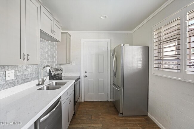 Building Photo - 3426 N Miller Rd