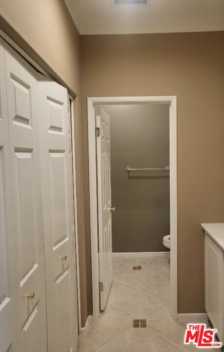 Building Photo - 27960 Trillium Ln