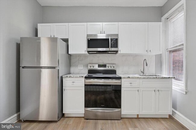 Building Photo - 247 S 44th St