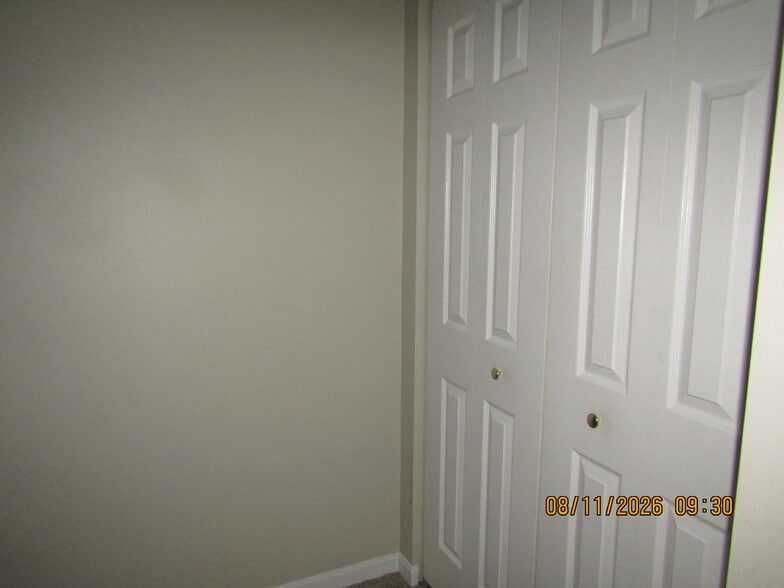 Building Photo - 1406 Daleville Ave
