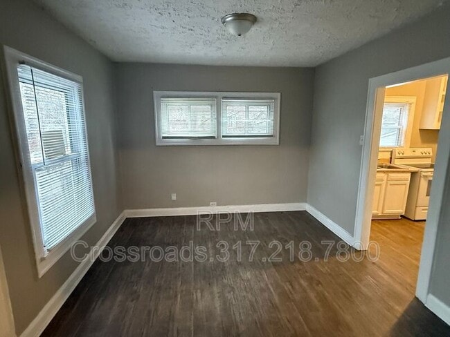 Building Photo - 1522 N Tacoma Ave