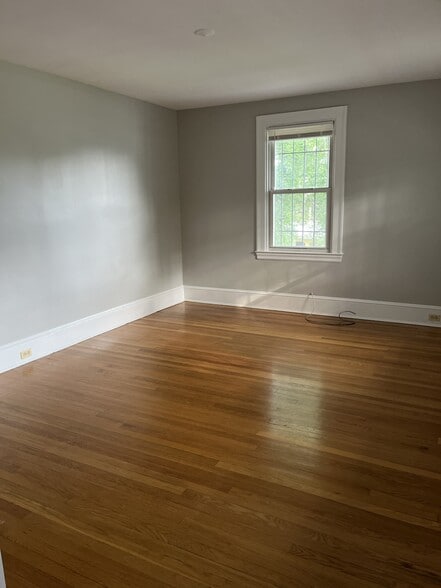 Building Photo - 4101 Roland Ave