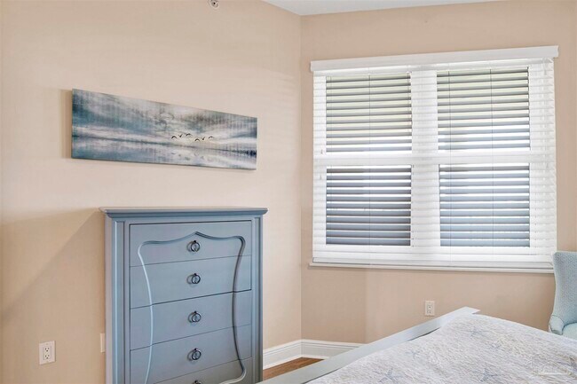 Building Photo - 645 Lost Key Dr