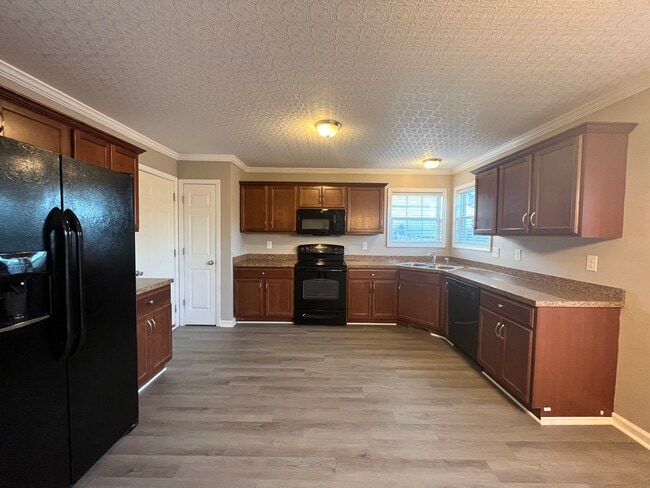 Building Photo - 1353 Francesca Drive