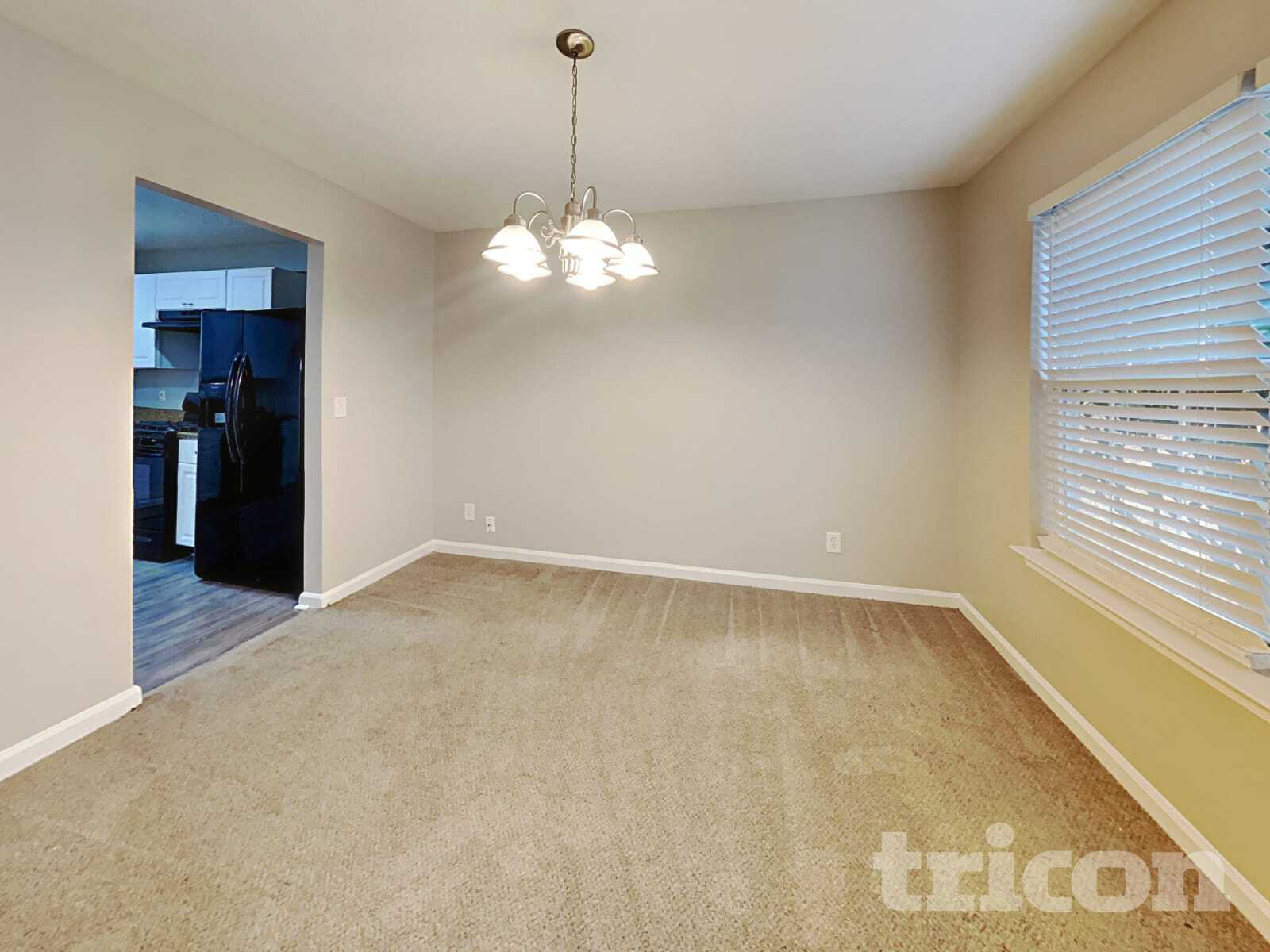 Building Photo - 1030 Riverclift Dr