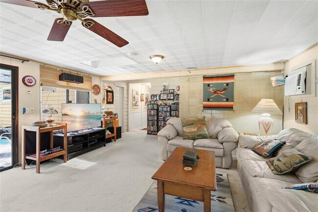 Building Photo - 4336 Cactus Ave