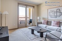 Building Photo - 7001 Sunne Ln