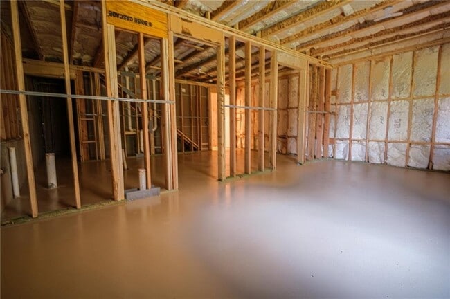 Building Photo - 25 Stoneybrook Dr