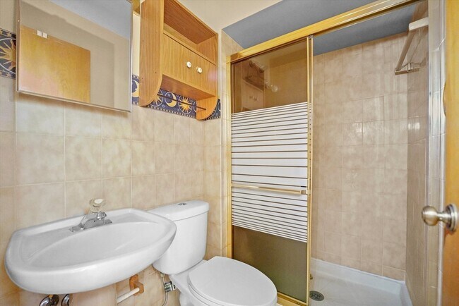 Building Photo - 6212 S Major Ave