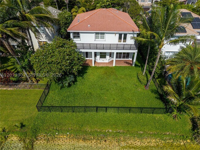 Building Photo - 5297 SW 183rd Ave