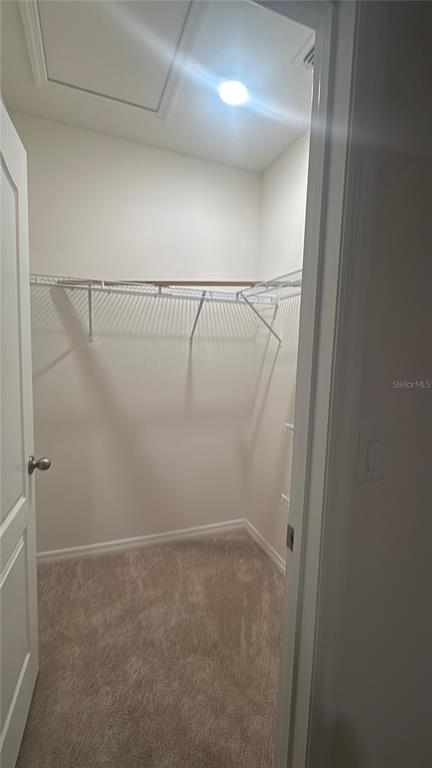 Building Photo - 1422 Yellow Finch Dr