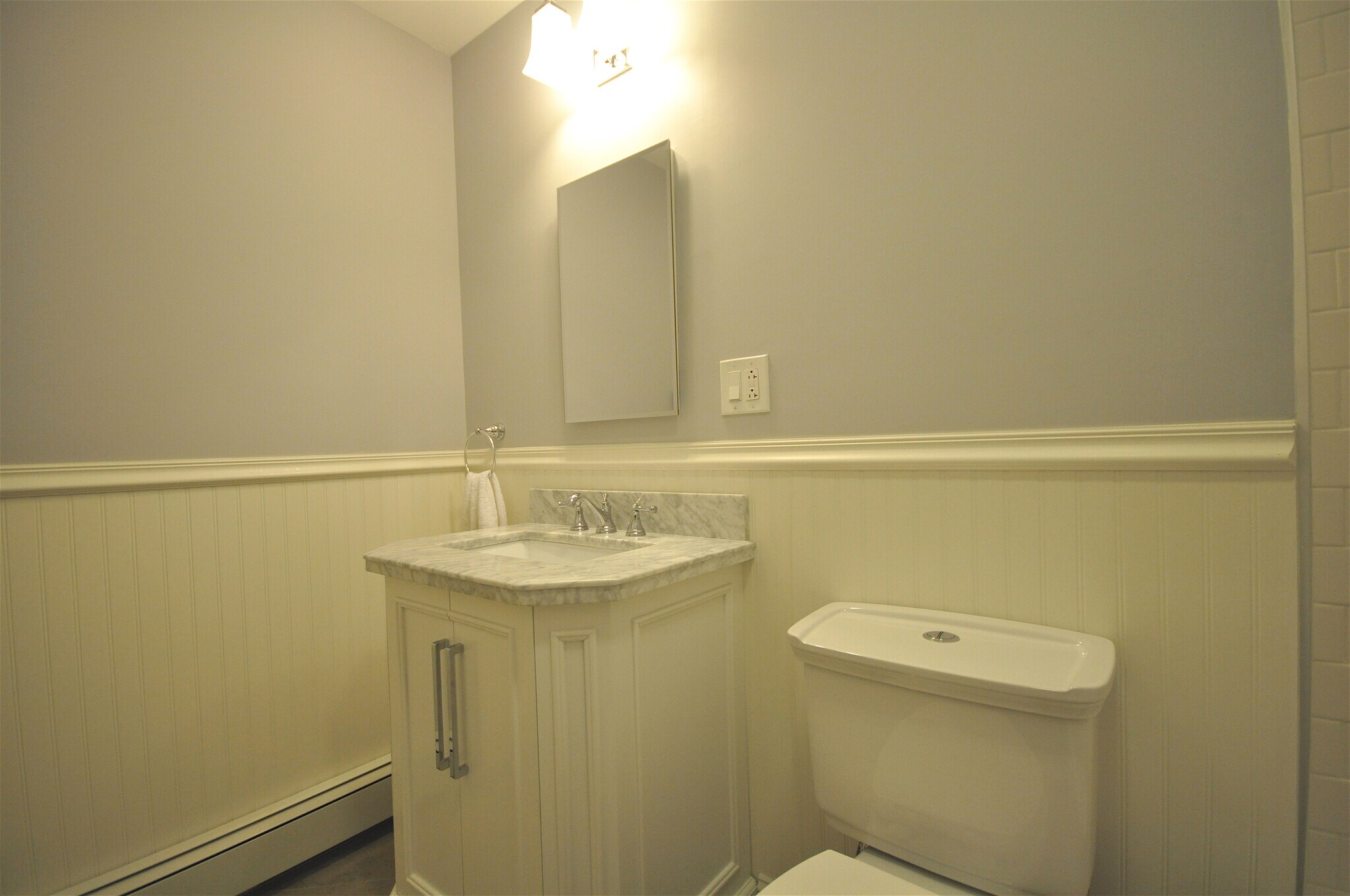 Building Photo - 591 Beacon St